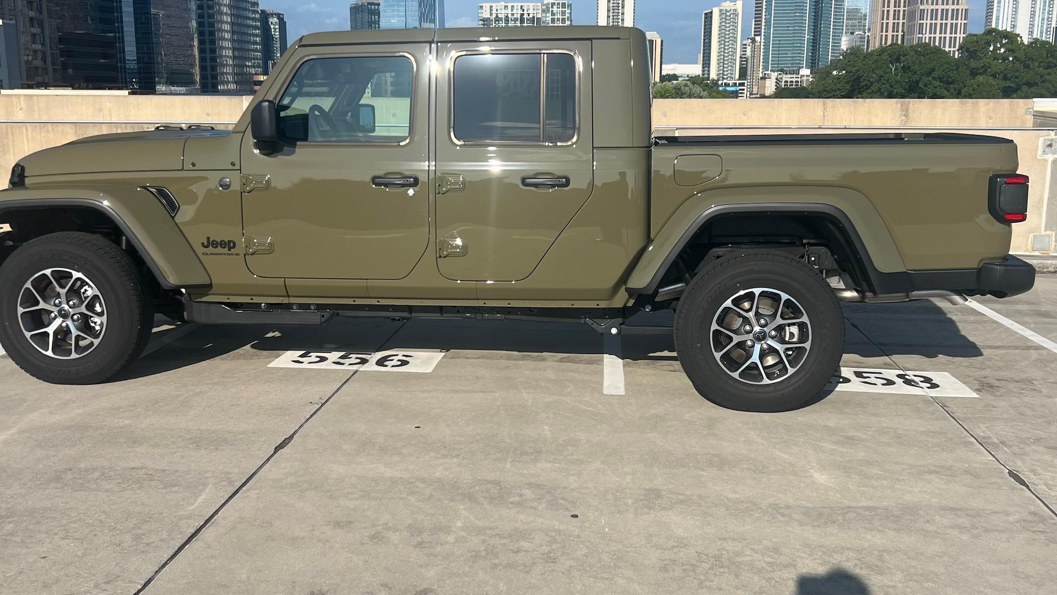 Jeep Gladiator 2026 in Atlanta, GA