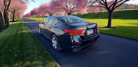 Nissan Altima 2023