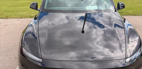 Tesla Model Y 2026