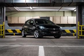 Vauxhall Astra 2017 in London