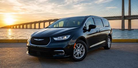 Chrysler Pacifica 2026