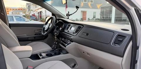 Kia Sedona 2016