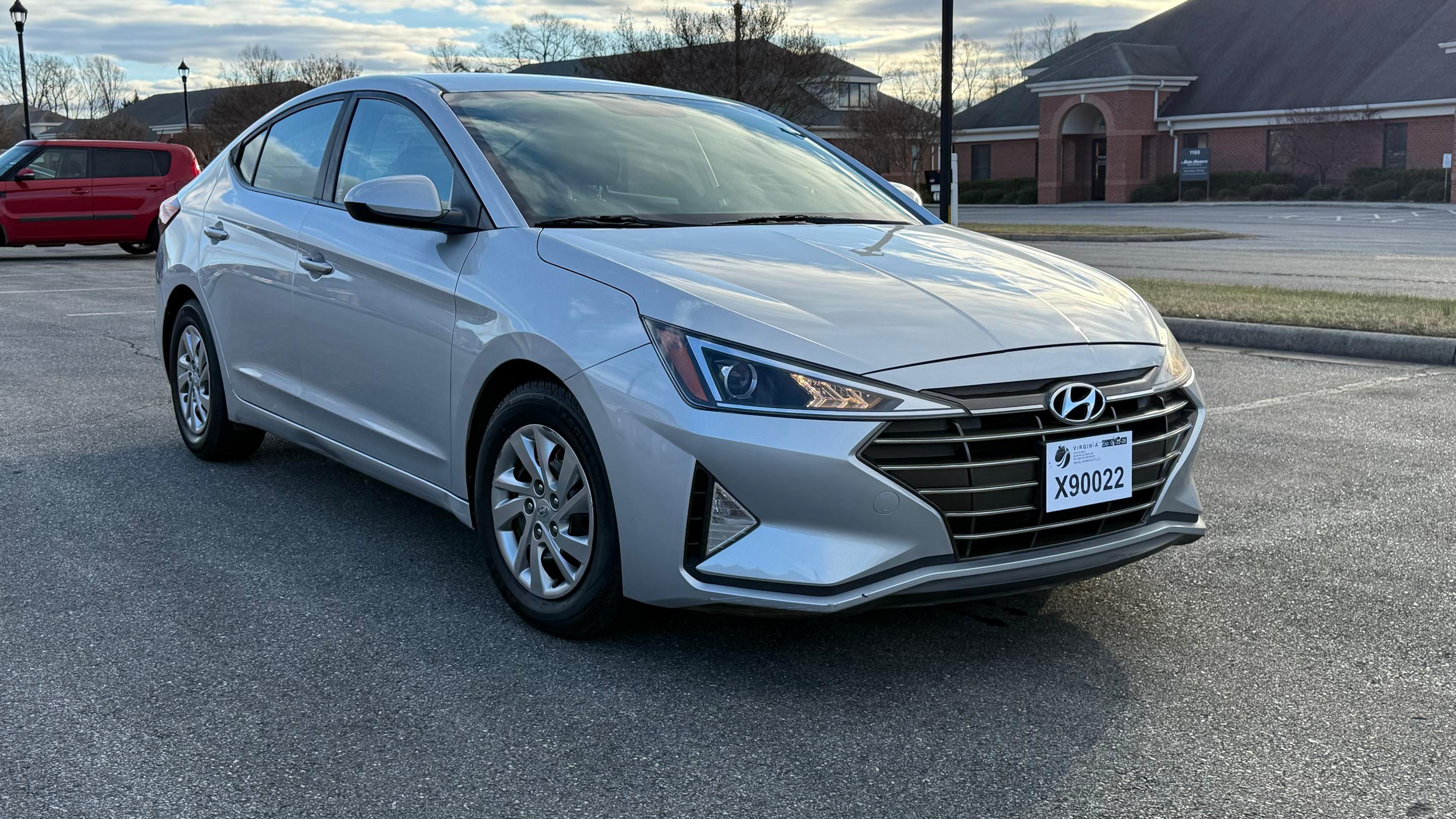 Hyundai Elantra 2019 in 