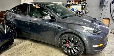 Tesla Model Y 2022