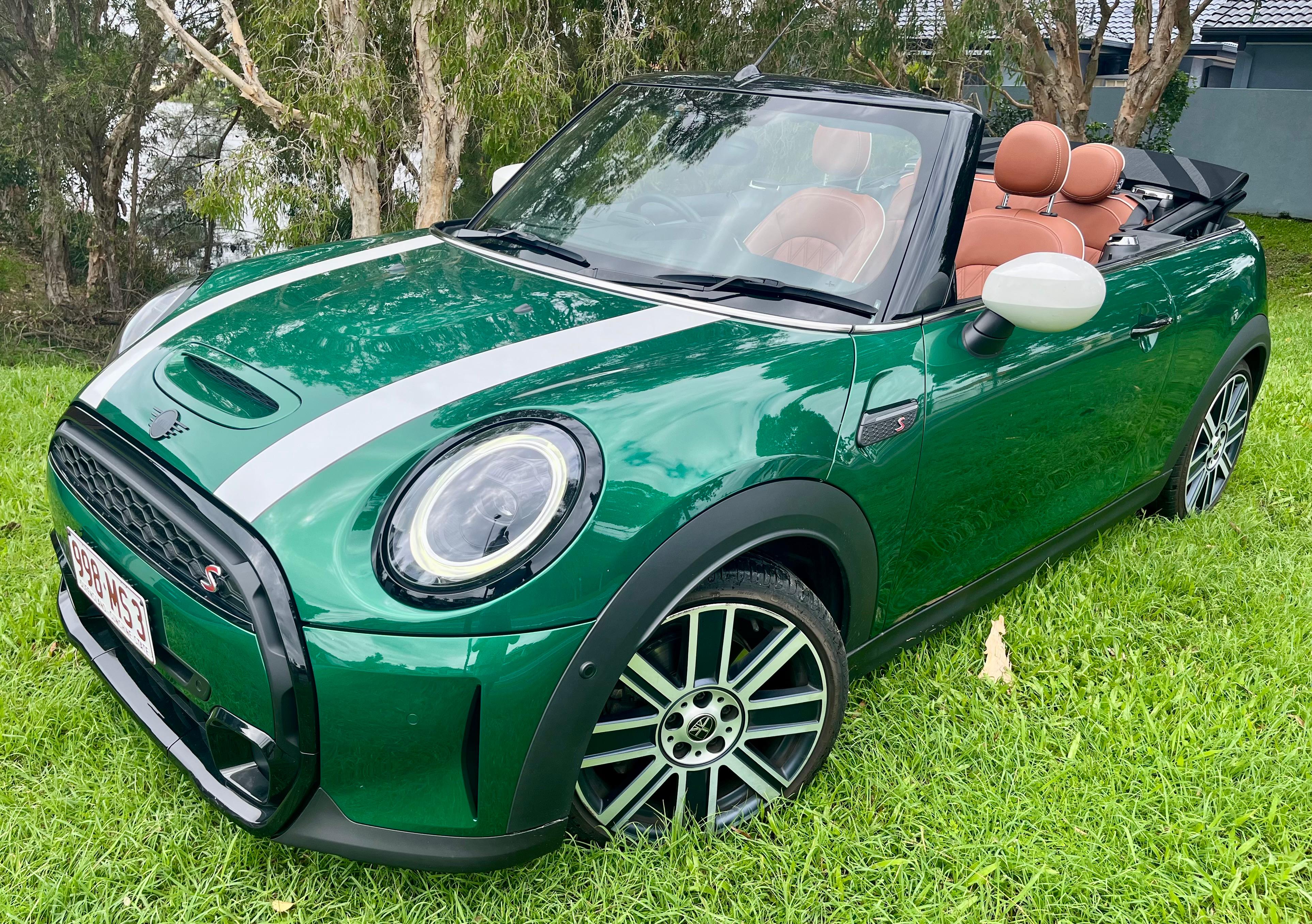 MINI CONVERTIBLE 2022 in Burleigh Waters