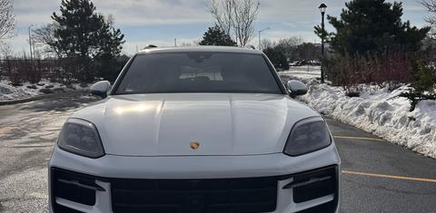 Porsche Cayenne 2025