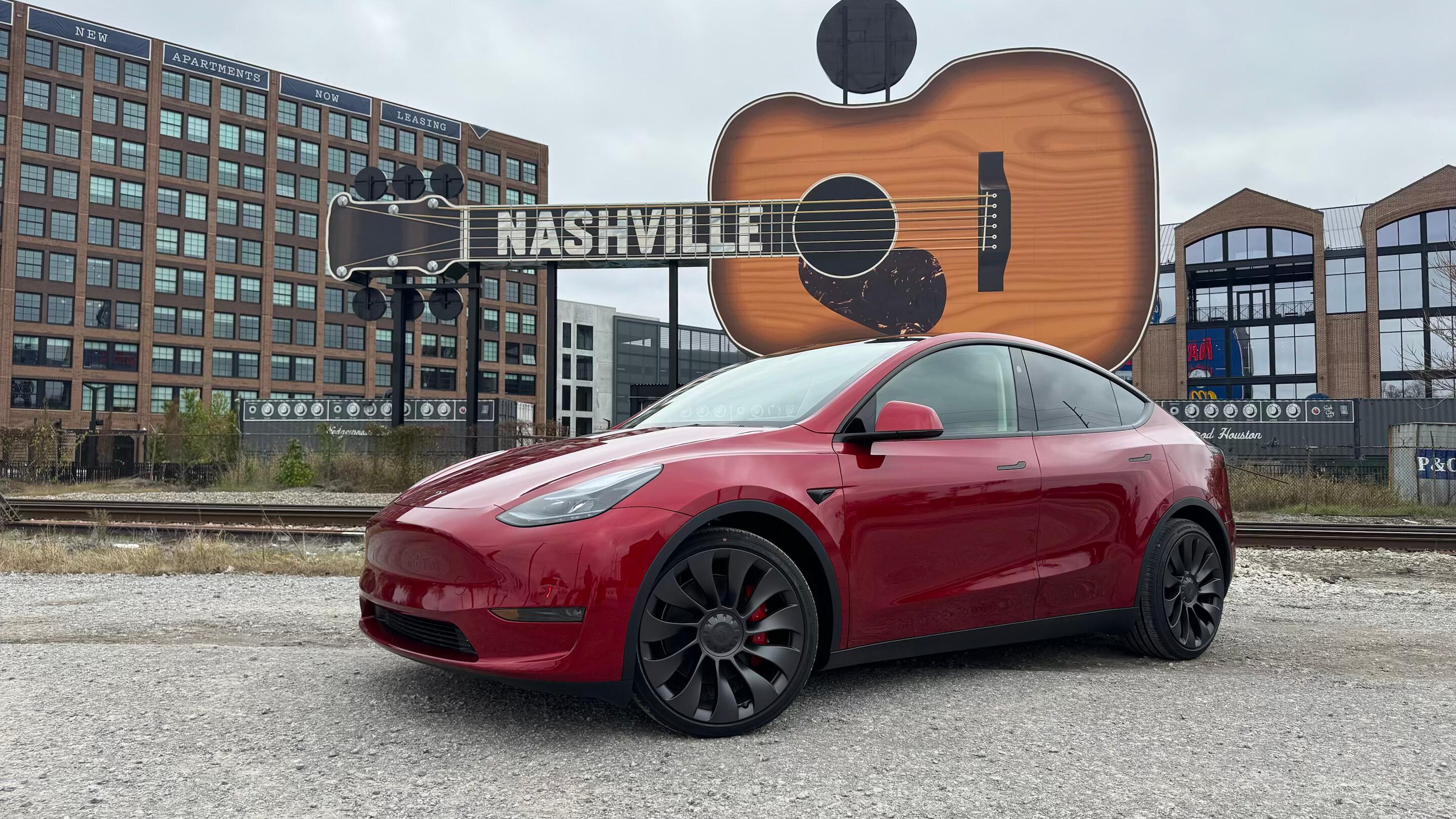 Tesla Model Y 2025 in Nashville, TN