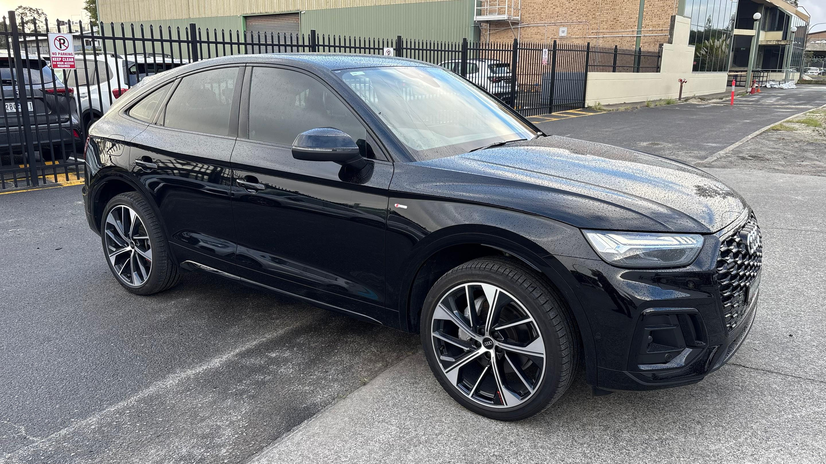 Audi Q5 2024 in Mascot