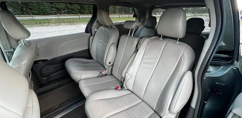 Toyota Sienna 2013