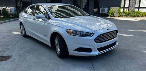 Ford Fusion Hybrid 2013