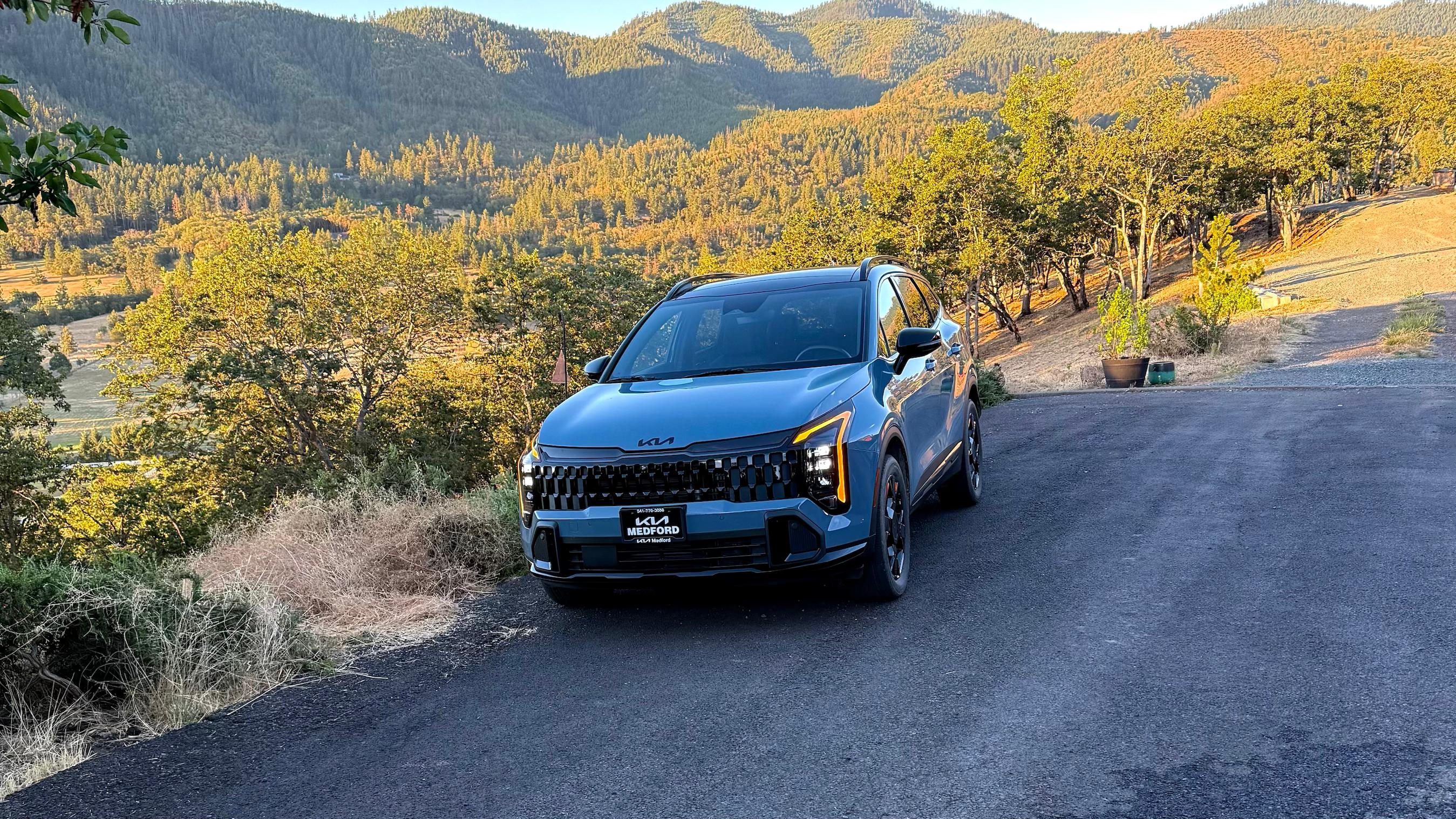 Kia Sportage Hybrid 2026 in Medford, OR