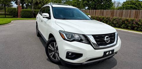 Nissan Pathfinder 2017
