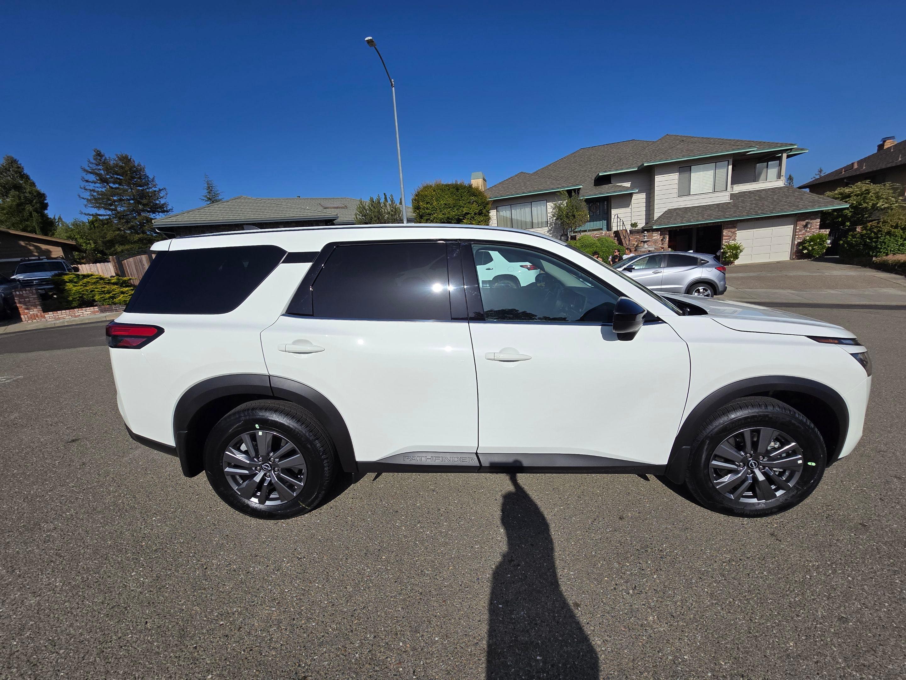 Nissan Pathfinder 2025 in Castro Valley, CA