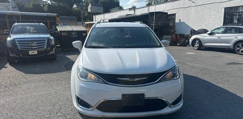 Chrysler Pacifica 2019