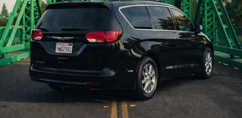 Chrysler Pacifica 2017