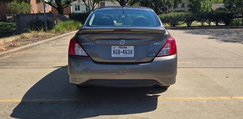 Nissan Versa 2016