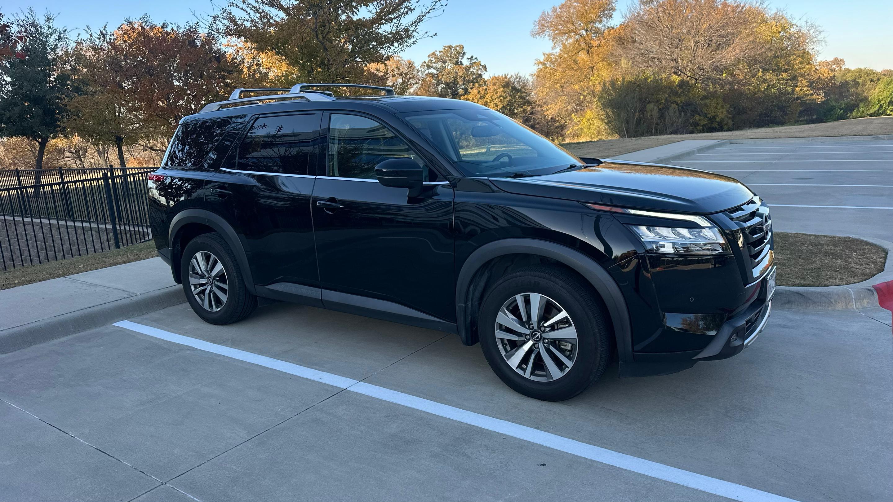 Nissan Pathfinder 2022 in Grapevine, TX
