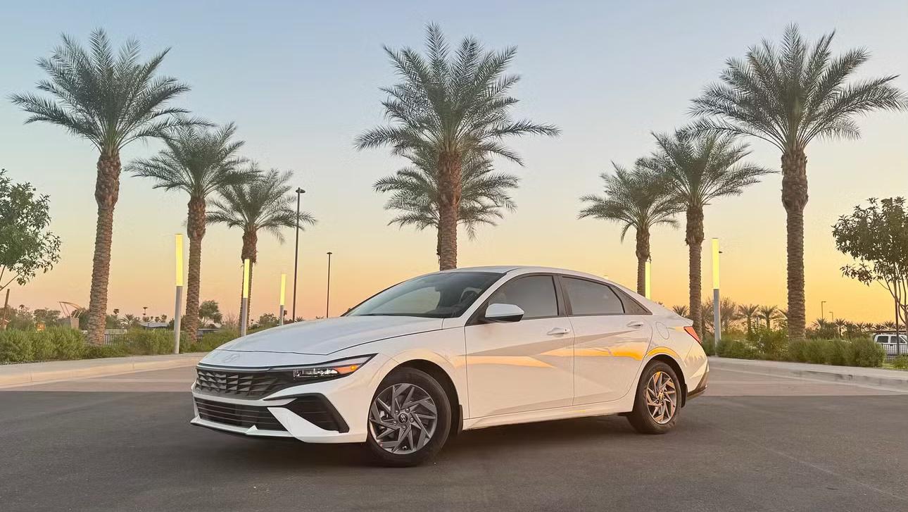 Hyundai Elantra 2025 in Phoenix, AZ