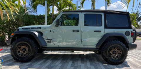 Jeep Wrangler 2023