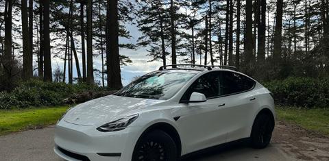 Tesla Model Y 2020