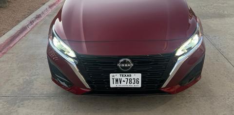 Nissan Altima 2023