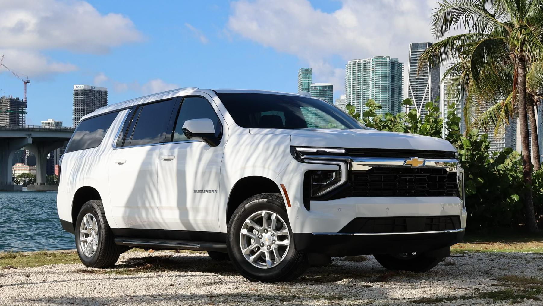Chevrolet Suburban 2025 in Miami, FL