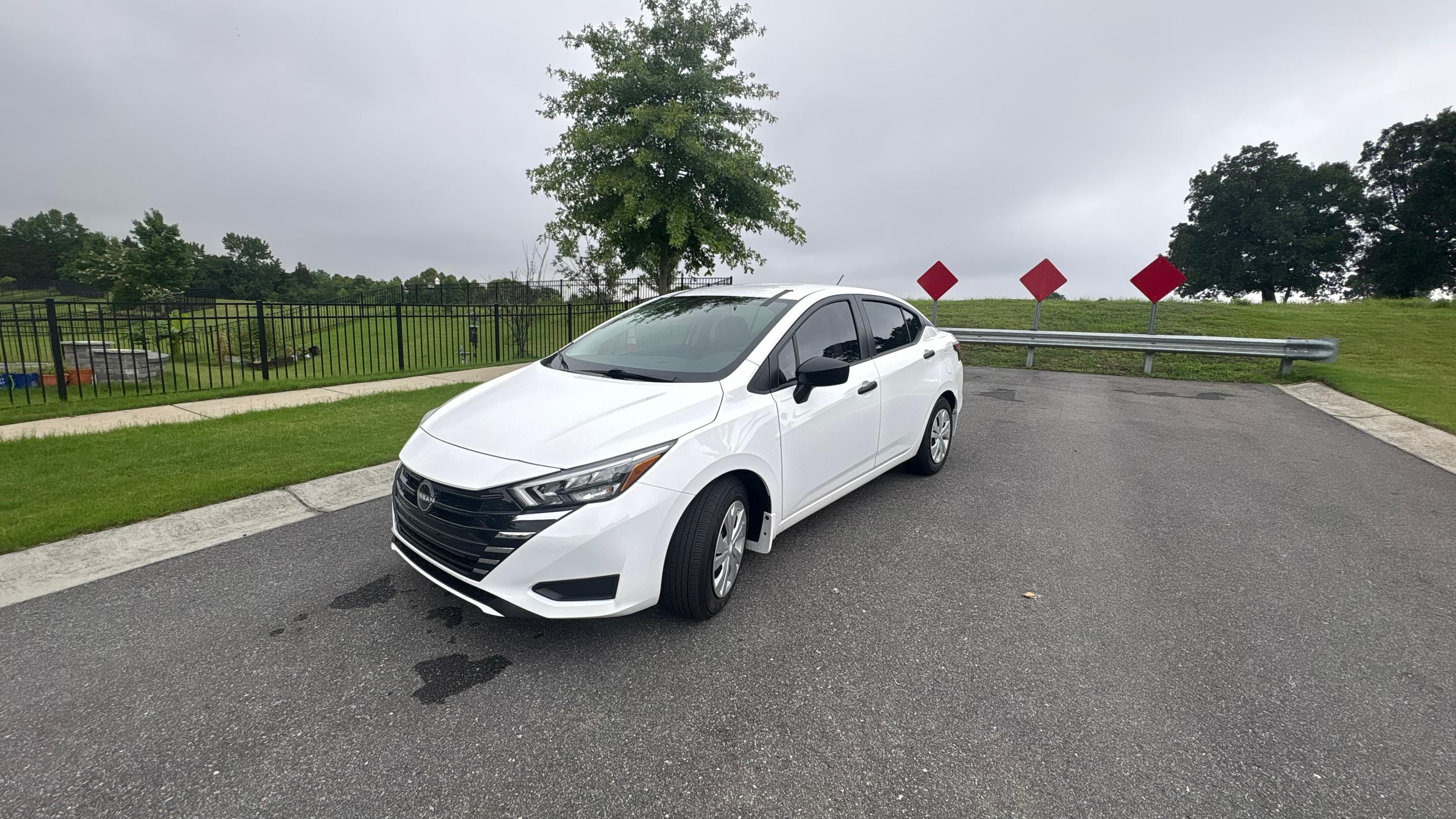 Nissan Versa 2025 in Huntersville, NC