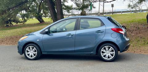 Mazda Mazda2 2014