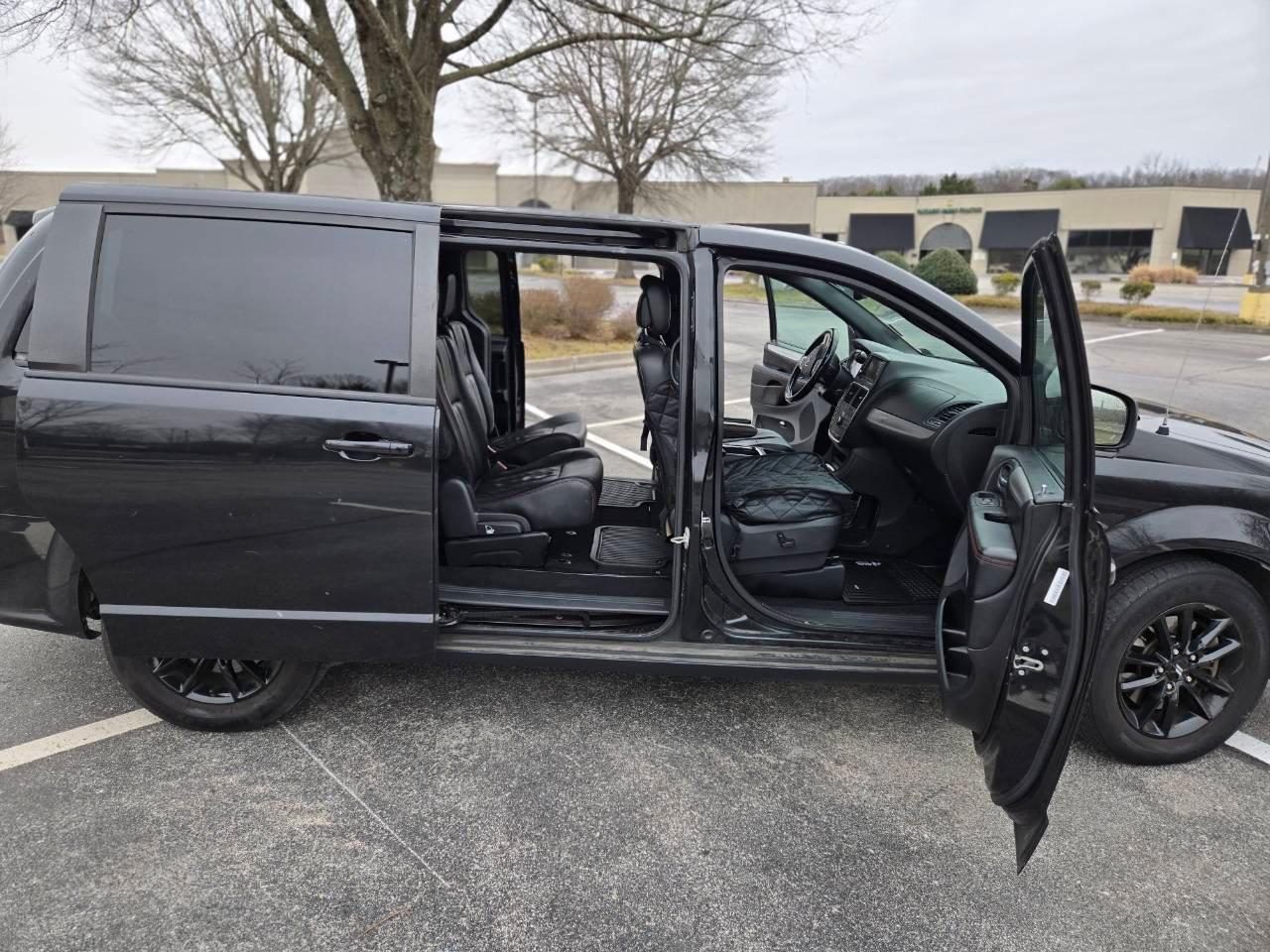 Dodge Grand Caravan 2019 in Farragut, TN