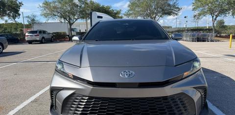 Toyota Camry Hybrid 2025