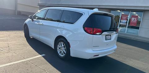 Chrysler Pacifica 2017
