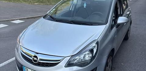 Opel CORSA 2014