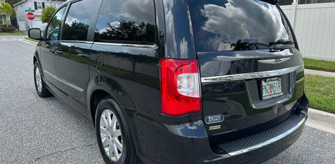 Chrysler Town & Country 2016