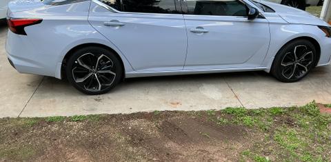 Nissan Altima 2025