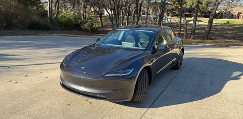 Tesla Model 3 2025