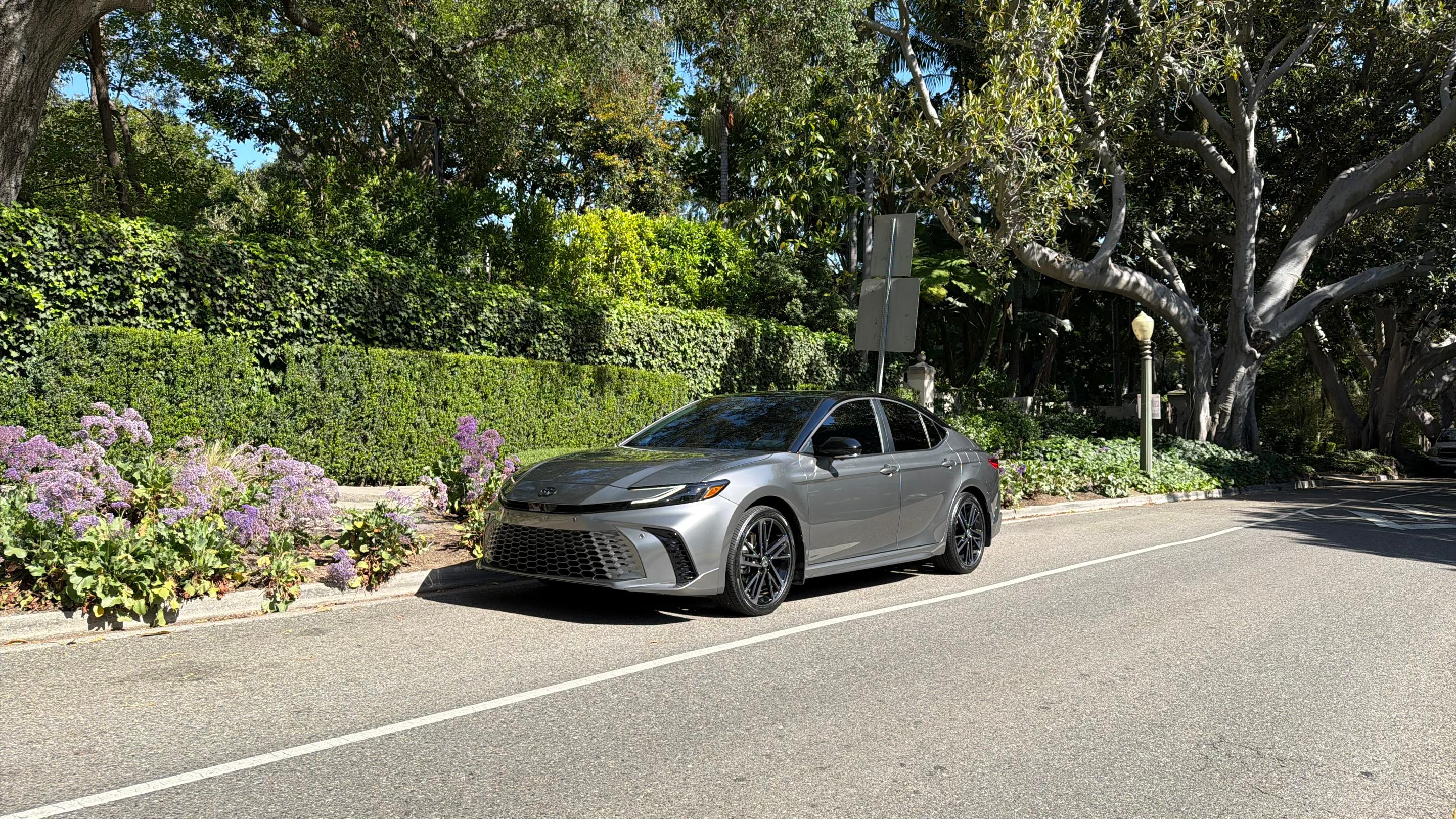 Toyota Camry Hybrid 2026 in Los Angeles, CA