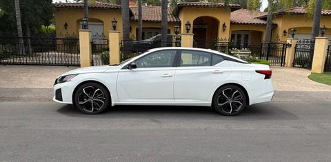 Nissan Altima 2025
