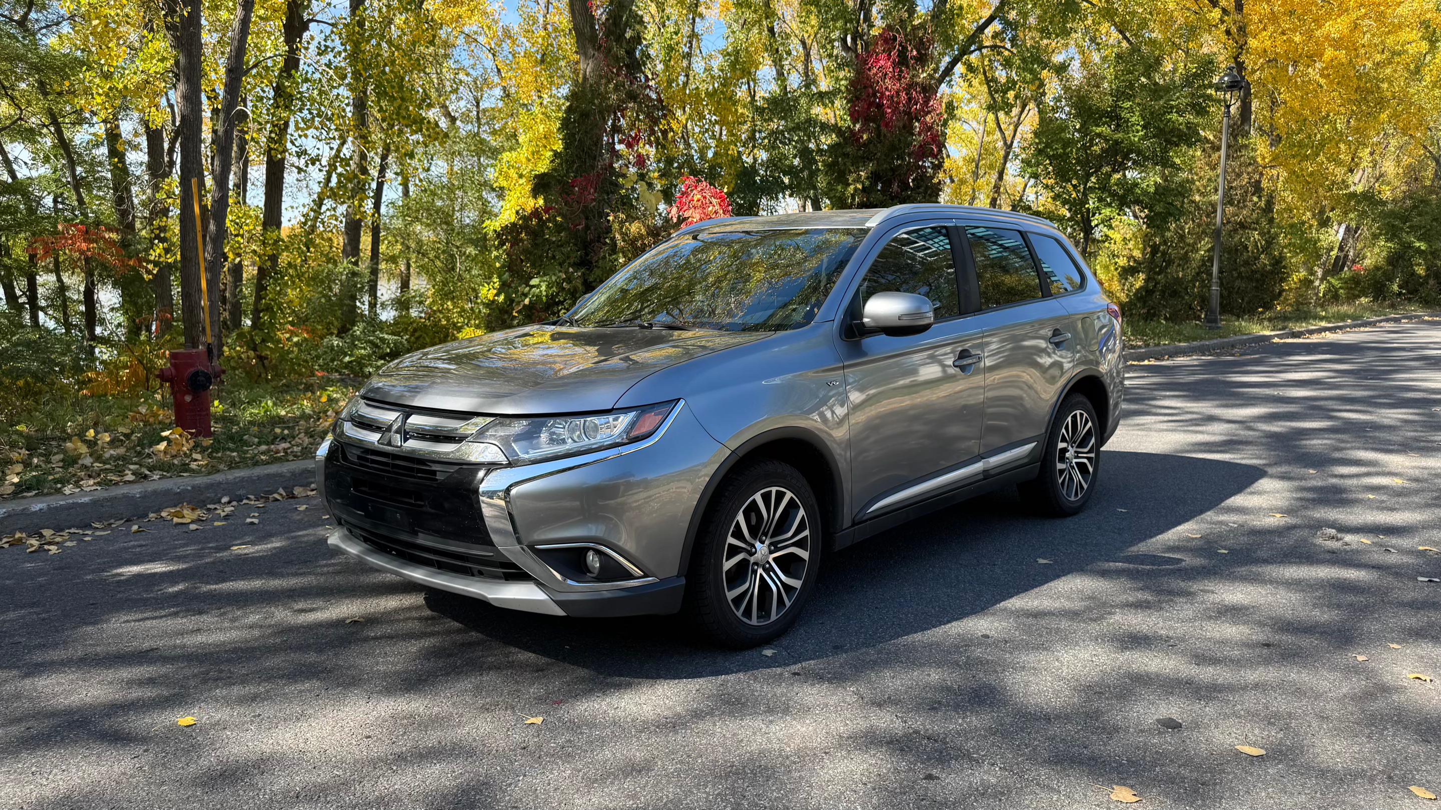 Mitsubishi Outlander 2016 in Montréal, QC
