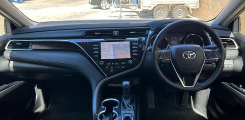 Toyota CAMRY 2018