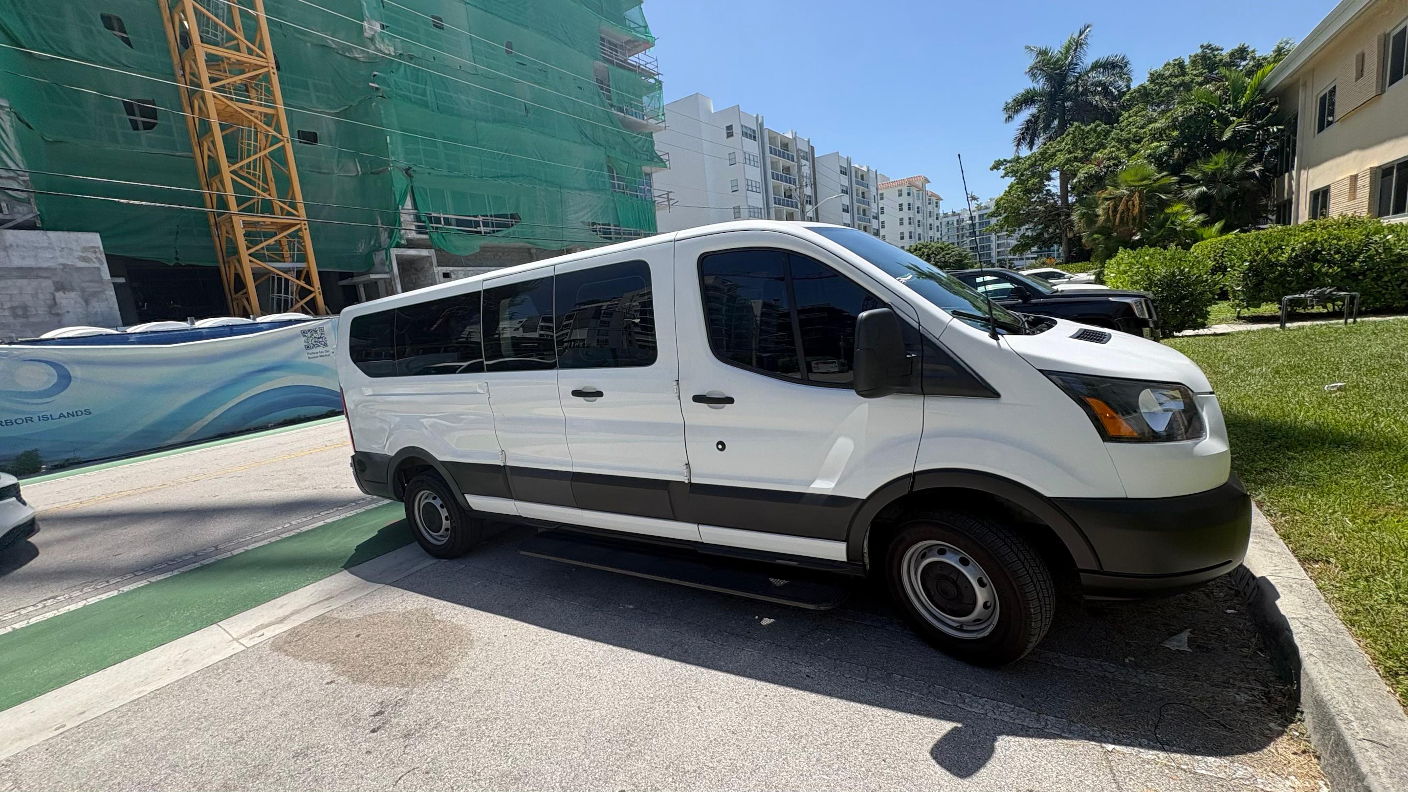 Ford Transit 2022 in Miami, FL