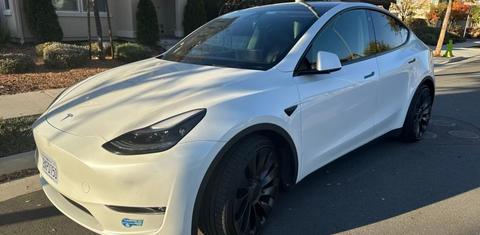 Tesla Model Y 2021