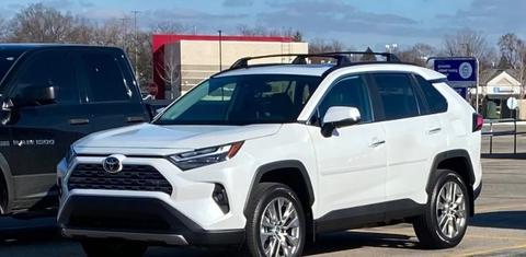 Toyota RAV4 Hybrid 2024