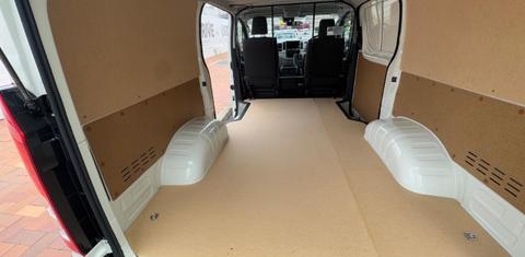 Toyota HIACE 2021