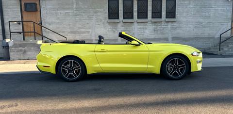 Ford Mustang 2021