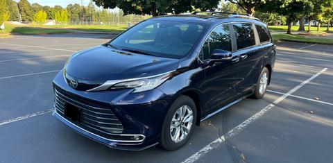 Toyota Sienna 2025