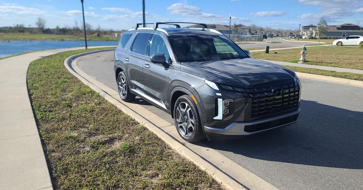 Hyundai Palisade 2023 rental in Orlando, FL by Matthew C. Turo