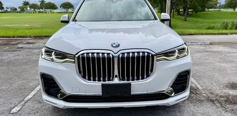 BMW X7 2021