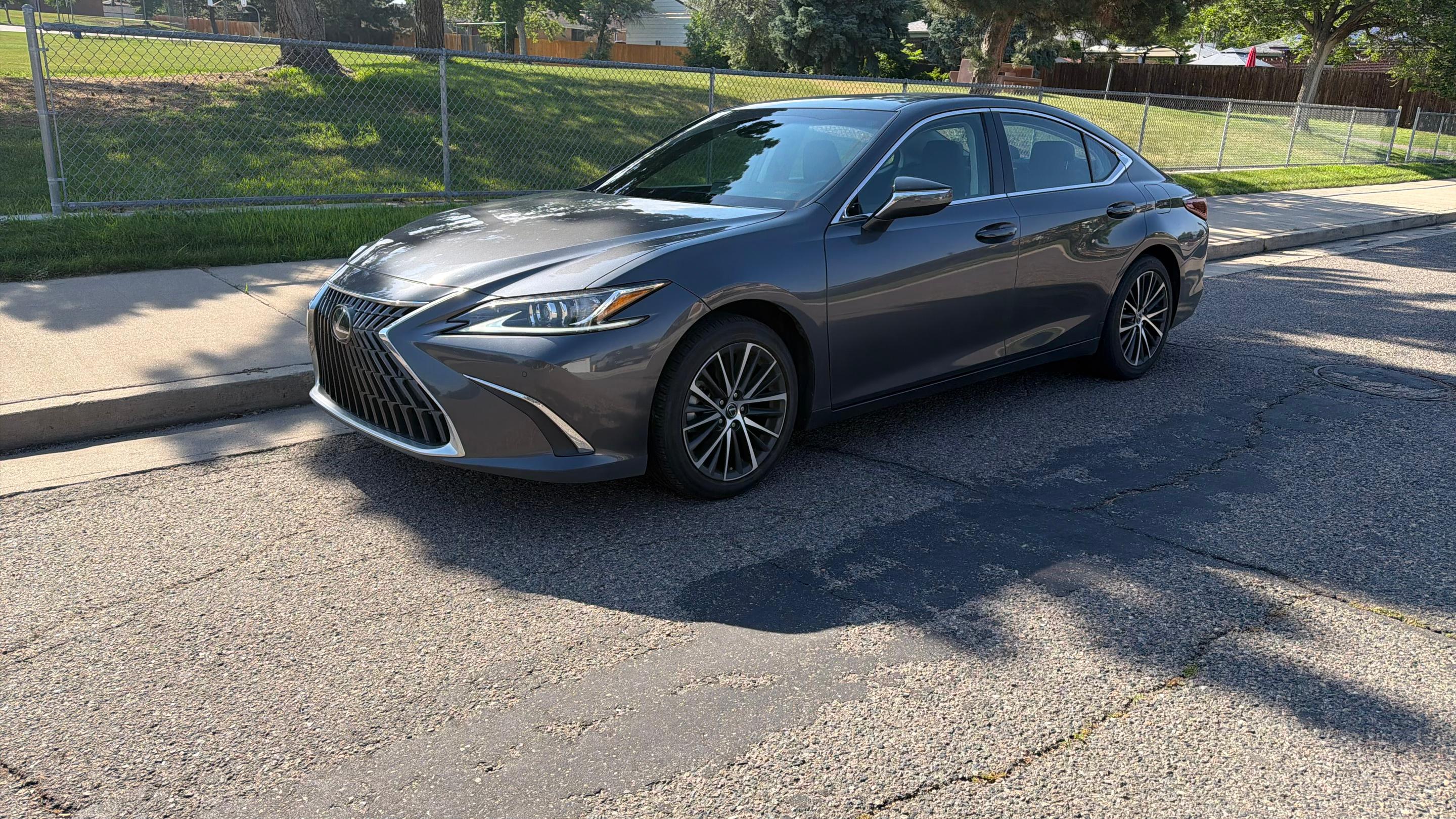 Lexus ES 2022 in Northglenn, CO