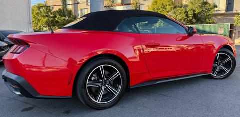 Ford Mustang 2024