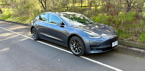 Tesla MODEL 3 2020